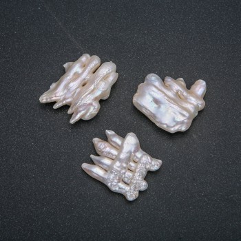 Baroque Pearl Findings 3x3.5 cm, through-hole, per piece