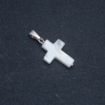 Pendant with natural white mother-of-pearl 20x15mm+