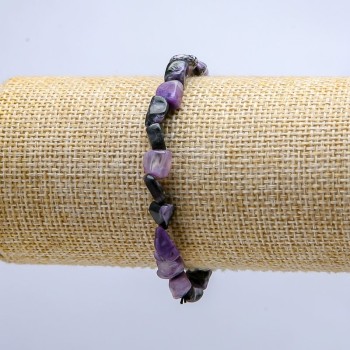 Charoite stone bracelet on elastic, faceted, 6×9 mm diameter (±), length 18 cm