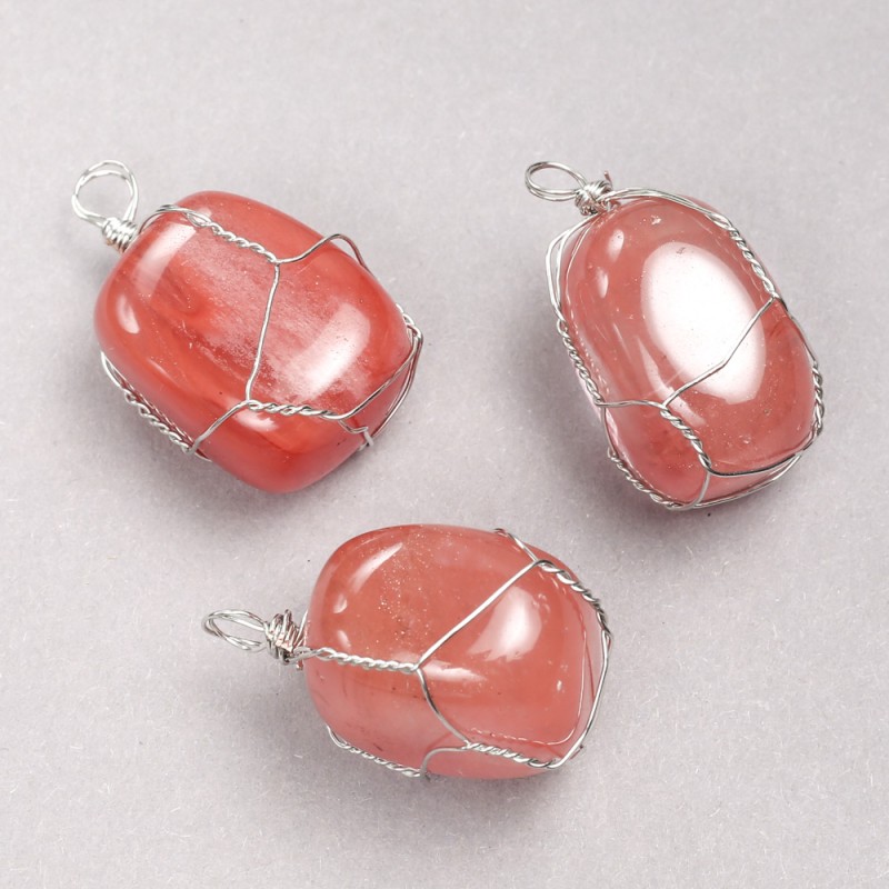 Pendant in a silver weave with natural chalcedony, diameter 35×20 mm+