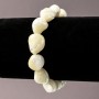 Elastic bracelet with natural mother-of-pearl glow, diameter 20×15 mm+