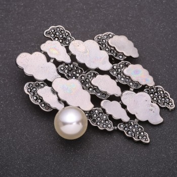 Brooch Clouds in Black Rhinestones 68×50 mm Gray Metal