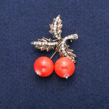 Brooch Pendant 'Cherries' with heliolite beads (synthetic) and rhinestones, golden metal 33x48mm