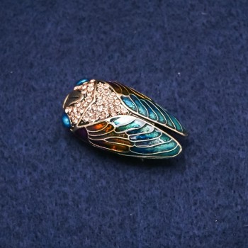 Cicada Brooch with Enamel and Crystals, Gold-Tone Metal 19x35mm
