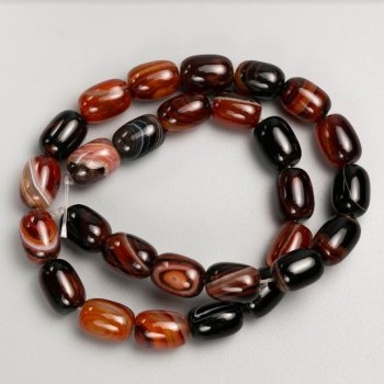 Beads on a beading thread of agate, smooth barrel shape, diameter 14×10 mm, length 39 cm