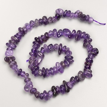 Amethyst chip beads on thread, diameter 8x4 mm, length 40 cm