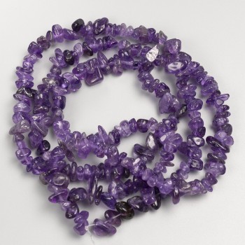 Amethyst chip beads on a long thread, diameter 7–10×3–5 mm, length 85 cm