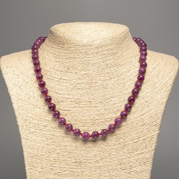 Burgundy Tourmaline Necklace with smooth beads, 8 mm diameter, 50 cm length, made of white nephrite stone (synthetic, dyed)