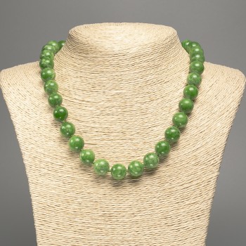 Green Jadeite Necklace, Smooth Beads, 12 mm Diameter, 50 cm Long, Made from White Nephrite Stone (Synthetic Dyed)