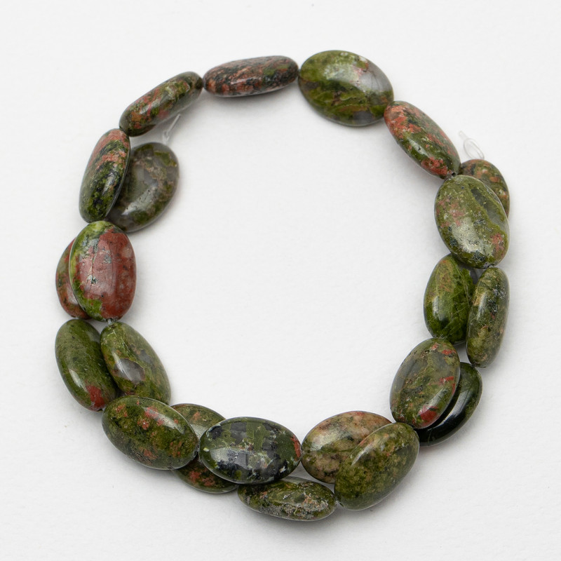 Heliotrope Jasper Beads, Natural Stone, Oval, 13×18×6 mm, 40 cm on thread