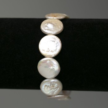 Baroque Pearl Coin Bracelet in Gasoline Shade, diameter 16 mm ±, length 18 cm ± (stretch)