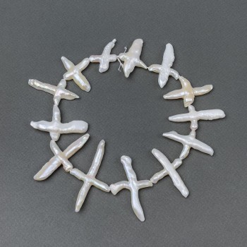 Baroque pearls 'Cross' with gasoline shade d 40x25 mm +/- (per piece)