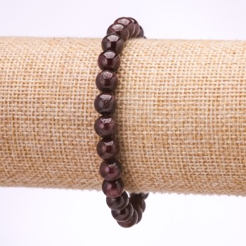Garnet Bead Bracelet, smooth round bead, 7mm diameter, 18cm length on elastic