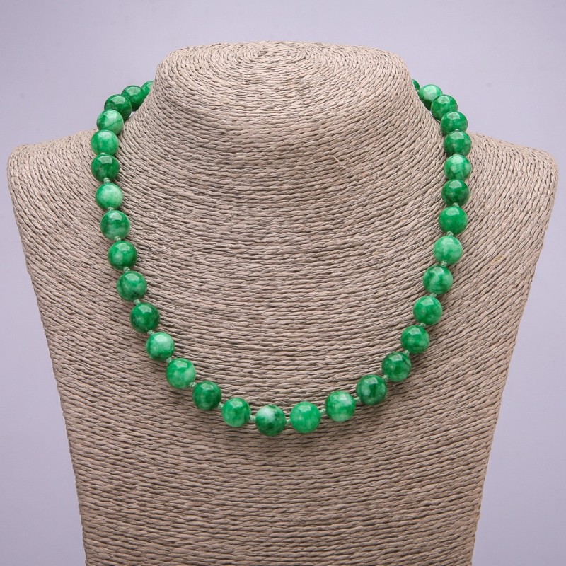 Synthetic chrysoprase necklace, smooth round beads, 10 mm diameter, 45 cm long