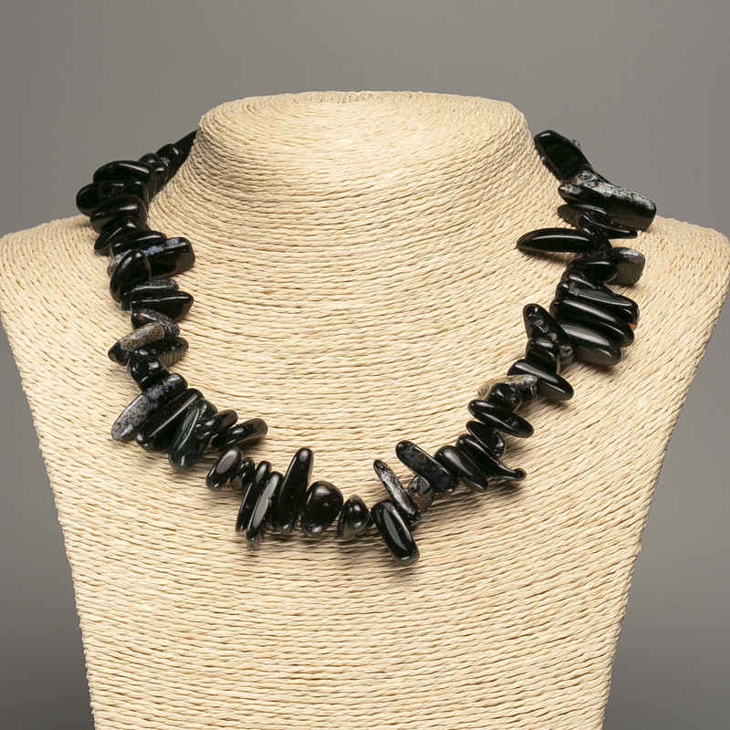 Natural Stone Necklace Black Agate Chip 'Needle', diameter 10-20×3-7 mm, length 48 cm +