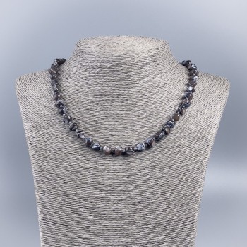 Mocha-tinted natural mother-of-pearl Necklace with round faceted beads, 8 mm diameter, 48 cm length