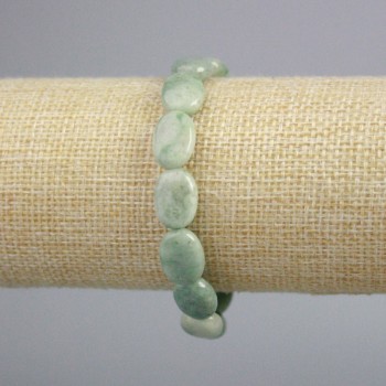 Jadeite Bracelet with Natural Oval Jade Stone, Diameter 14x10, 5 mm ±, Length 18 cm ± (Stretch)