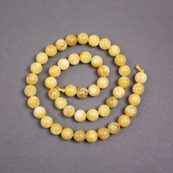 Beads on Thread: Yellow Jadeite Smooth Round Beads, 8.5 mm Diameter, 40 cm Length