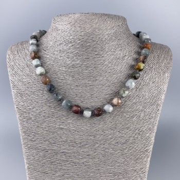 Assortment Necklace of Faceted Natural Stone Cubes, 9x9 mm, length 50 cm +/-
