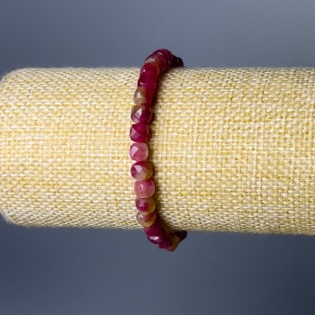 Polychromatic Tourmaline Faceted Cube Bracelet, cube diameter 5.5 mm, length 18 cm (stretch)