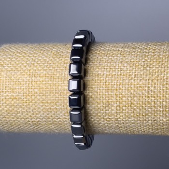 Hematite Cube Bead Bracelet, 8 mm diameter, 18 cm length (stretch)