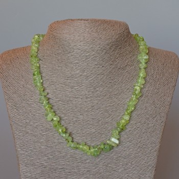 Prehnite necklace with natural gemstone chips, 8x4 mm diameter, length 48 cm ±