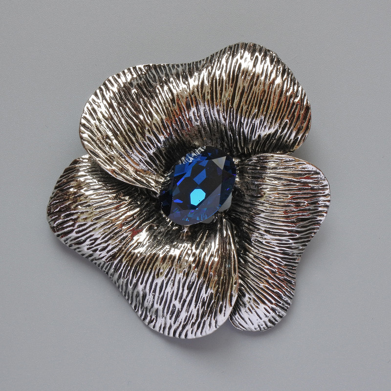 Flower Brooch-Pendant with Blue Crystal