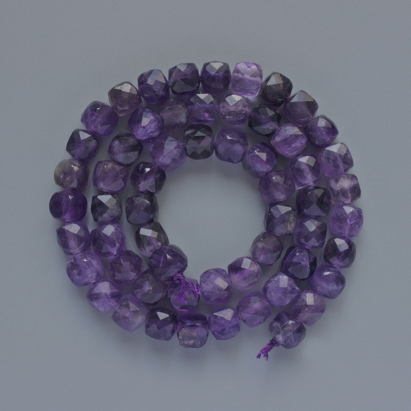 Amethyst beads, natural stone, faceted cube, diameter 7 mm ±, length 38 cm ± on thread