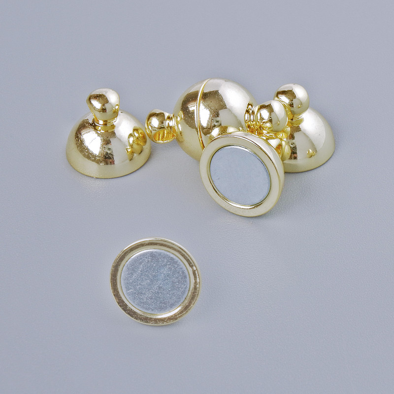 Magnetic clasp, diameter 14x8 mm, gold-tone metal