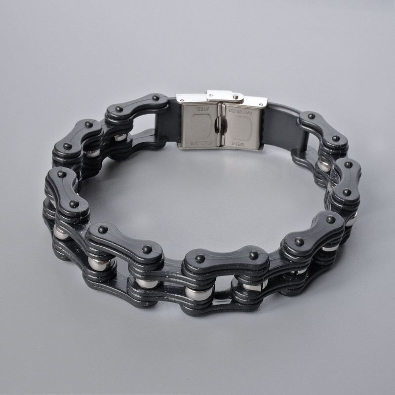 Chain bracelet in silvery metal and black rubber, 16 mm thick, 23 cm long +