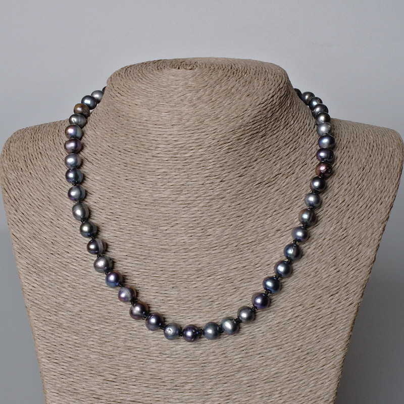 Necklace of Black Freshwater Pearls with a Gasoline Tint, diameter 9x8 mm, length 45–46 cm