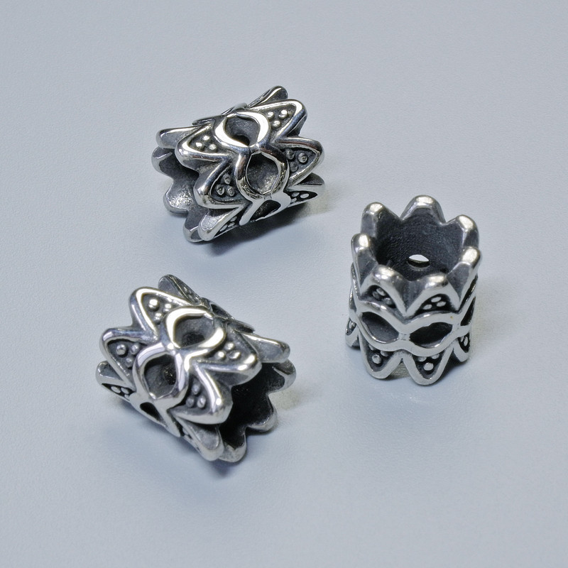 Bead insert finding, 10×9 mm, hole diameter 5 mm, silver-colored metal, 1 piece