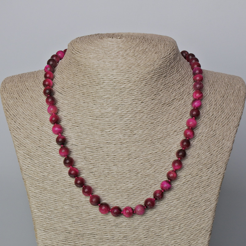Necklace Raspberry Cat's Eye Natural Stone Smooth Bead, diameter 8.5 mm, length 45-49 cm