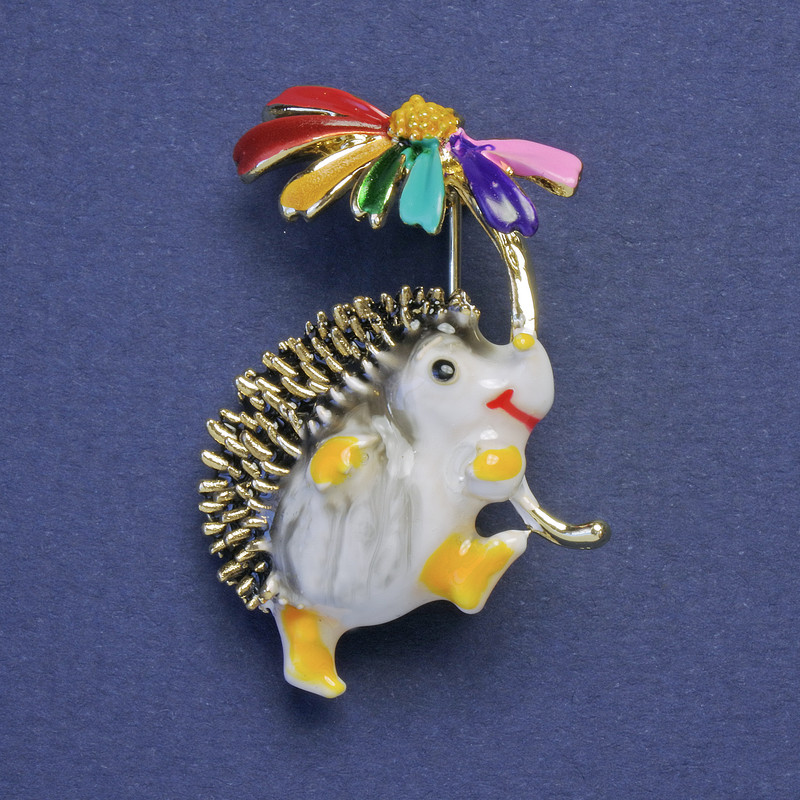 Brooch Hedgehog with a colorful flower, white enamel, gold-tone metal, 28×32 mm +