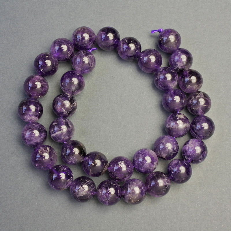 Amethyst Beads on Thread, Natural Stone, Smooth Round Beads, Diameter 12 mm ±, Length 39 cm ±