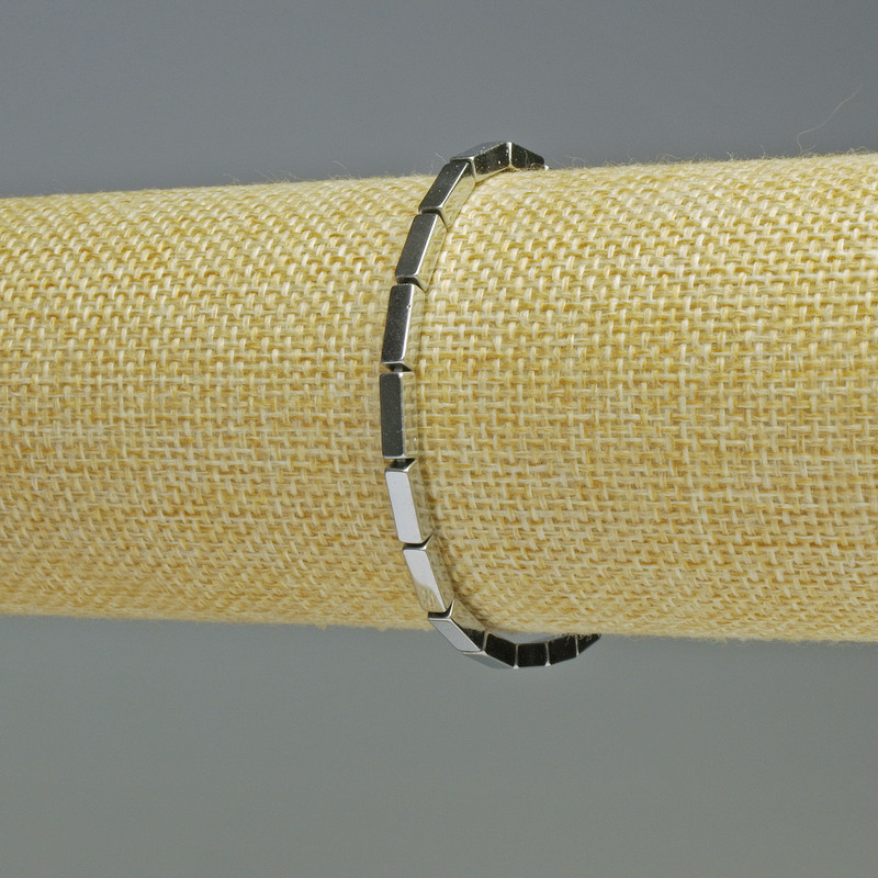 Hematite bracelet, rectangular, silver color, 9×3 mm elements, length 18 cm, stretch