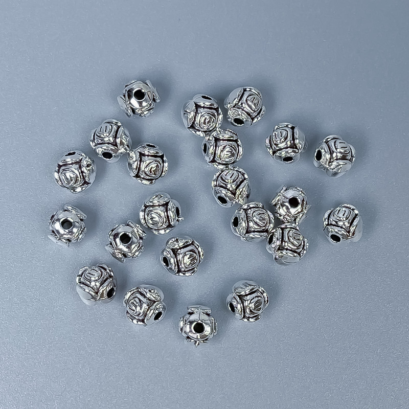 Bead insert hardware in silver metal color, 5x5 mm diameter, hole diameter approx. 1 mm, packaging 20 g (~50 pcs)