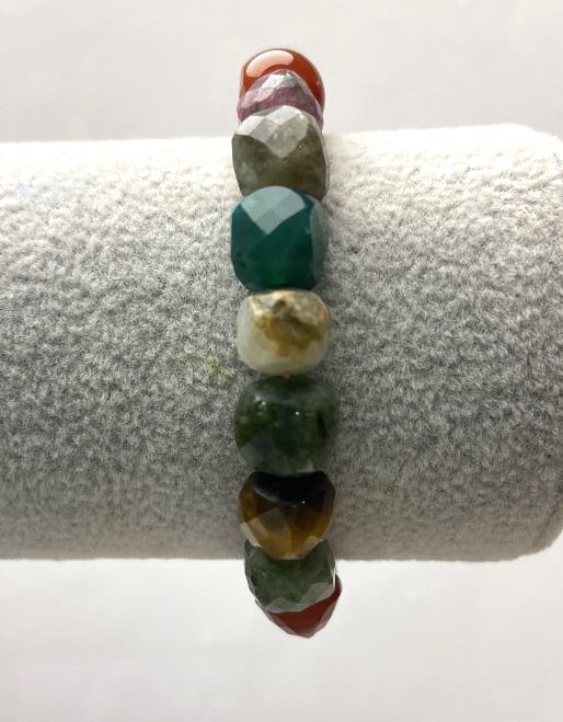 Bracelet Assorted Faceted Cube