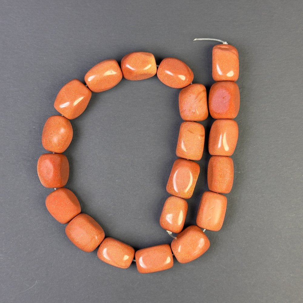 Aventurine Beads 'Golden Sand' Faceted 20x15 mm +/- on thread, length 40 cm+