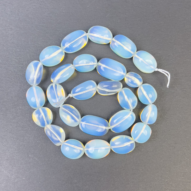 Moonstone Beads Faceted 17x13mm ± on Thread, Length 39 cm+