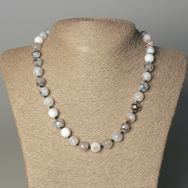 Agate Necklace 'Dragon Veins' Faceted Bead, diameter 10mm ±, length 45mm ±