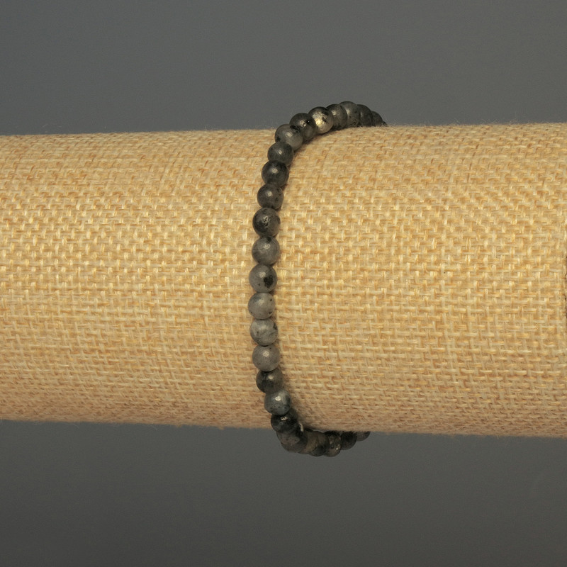 Labradorite bracelet with smooth beads, 4.5 mm diameter, 18 cm length, stretch