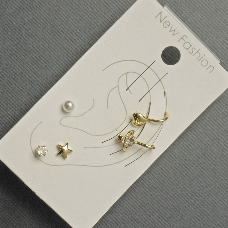 Stud Earrings and Ear Cuffs in Golden Metal with White Rhinestones and Pearl