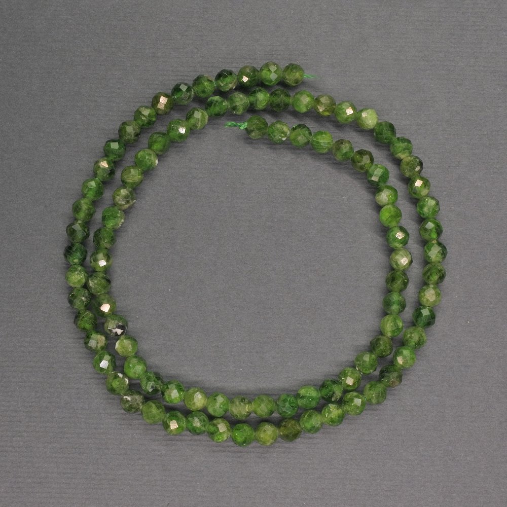 Beads of chromdiopside natural stone, faceted round bead, 4 mm diameter, 39 cm length