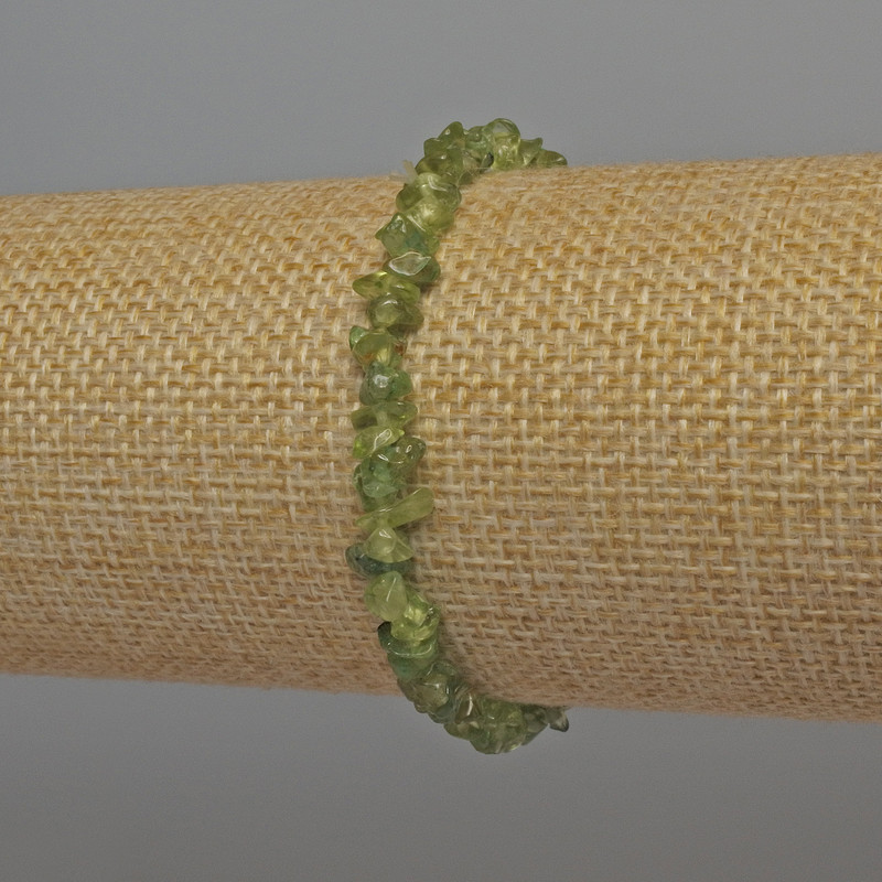 Chrysoprase chips bracelet, 5x3 mm, 18 cm stretch
