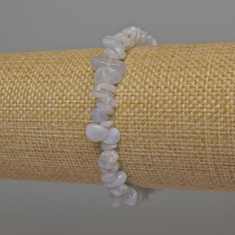 Bracelet Blue Agate Chips, 8-10×2-4 mm, length 18 cm, stretch