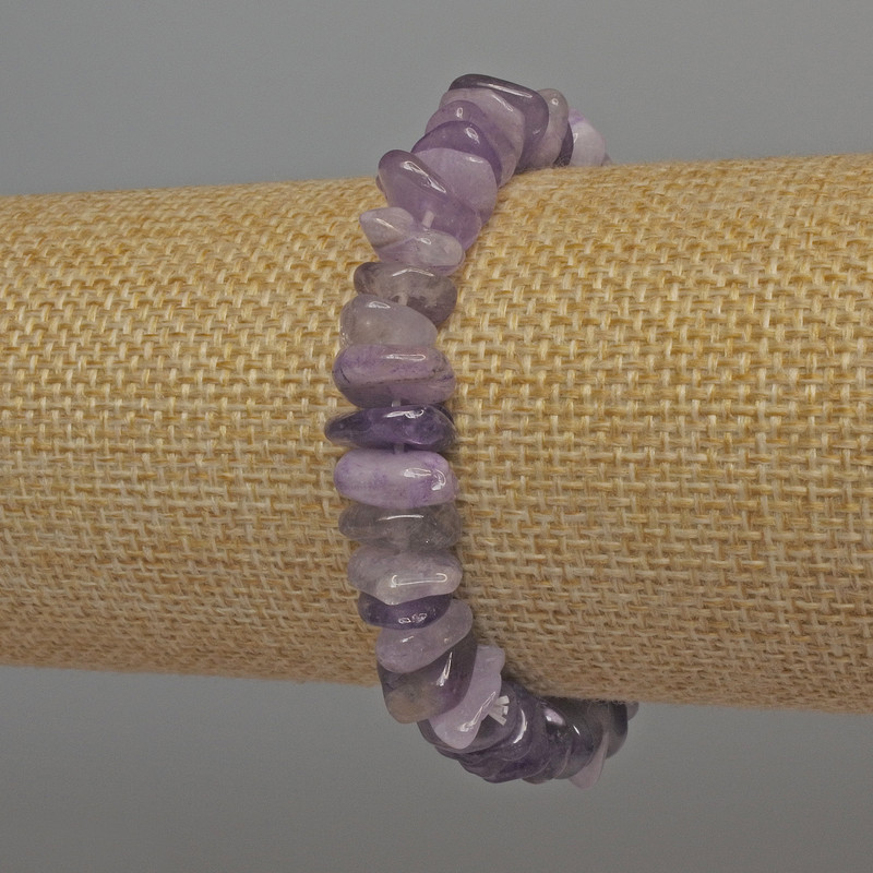 Amethyst chip bracelet, 8-12×4 mm, 18 cm long, stretch