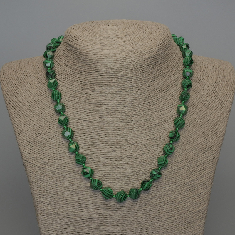 Malachite Necklace with Faceted Beads, 10x8 mm diameter, 50 cm length, with clasp