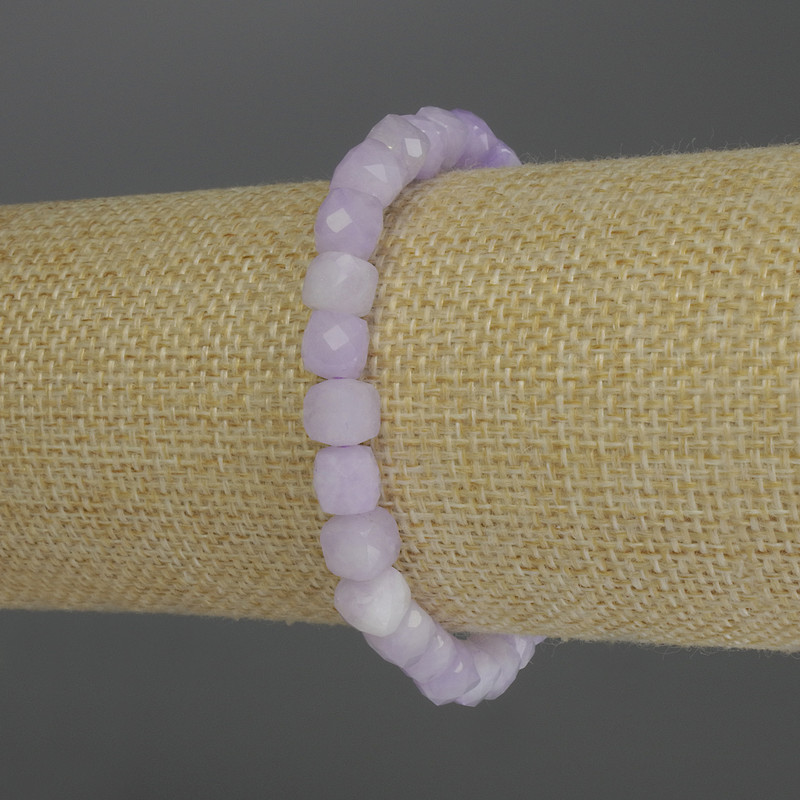 Lavender Amethyst Faceted Cube Bracelet, diameter 6.5 mm, 18 cm stretch