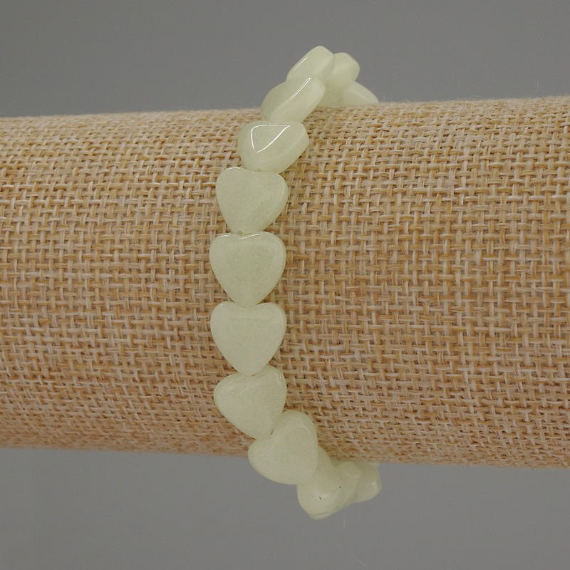 Браслет Онікс серце, діаметр 10мм+-, довжина 18см+- стрейч